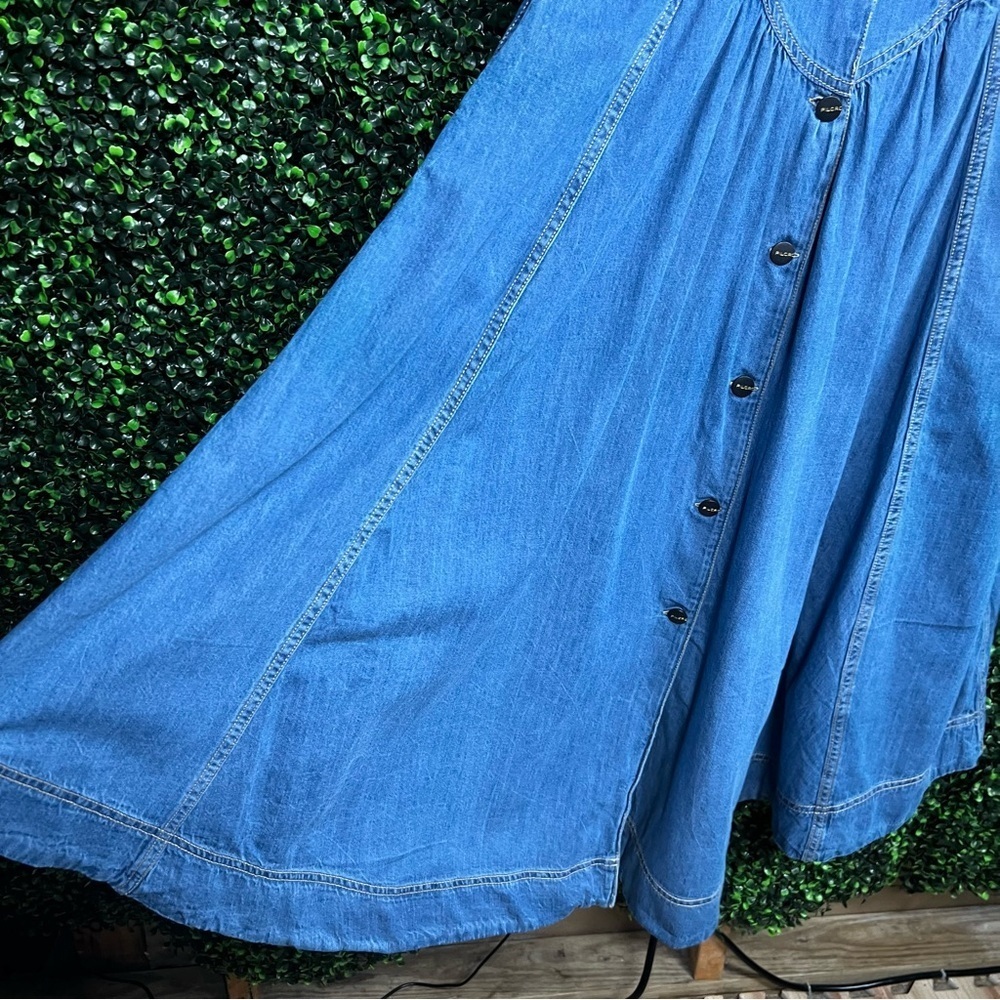 PILCRO | Denim Button-Front Puff Sleeve Dress - Picture 9 of 12